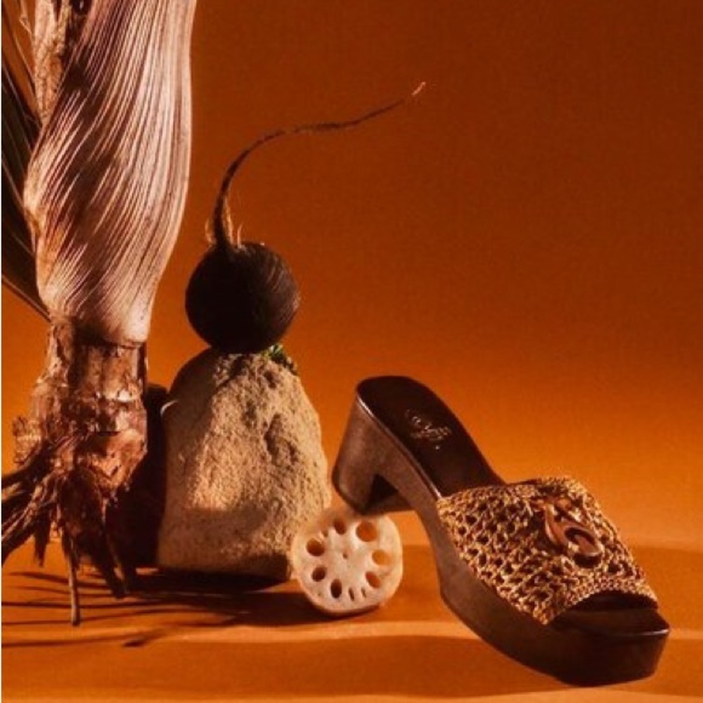 Brother Vellies Aquarius Wood & Raffia Clogs